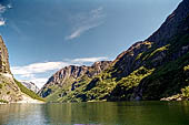 Norvegia, la regione dei fiordi, vedute durante la gita in battello lungo l'Aurlandsfjord e il Noeroyfjord. 